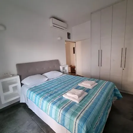Barewake's Place 1 Spacious Cycladic And Seaside View South Paros Aliki (Paros)