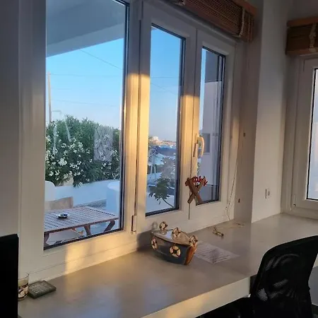 Barewake's Place 1 Spacious Cycladic And Seaside View South Paros 아파트