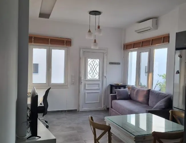 Barewake's Place 1 Spacious Cycladic And Seaside View South Paros Alikí